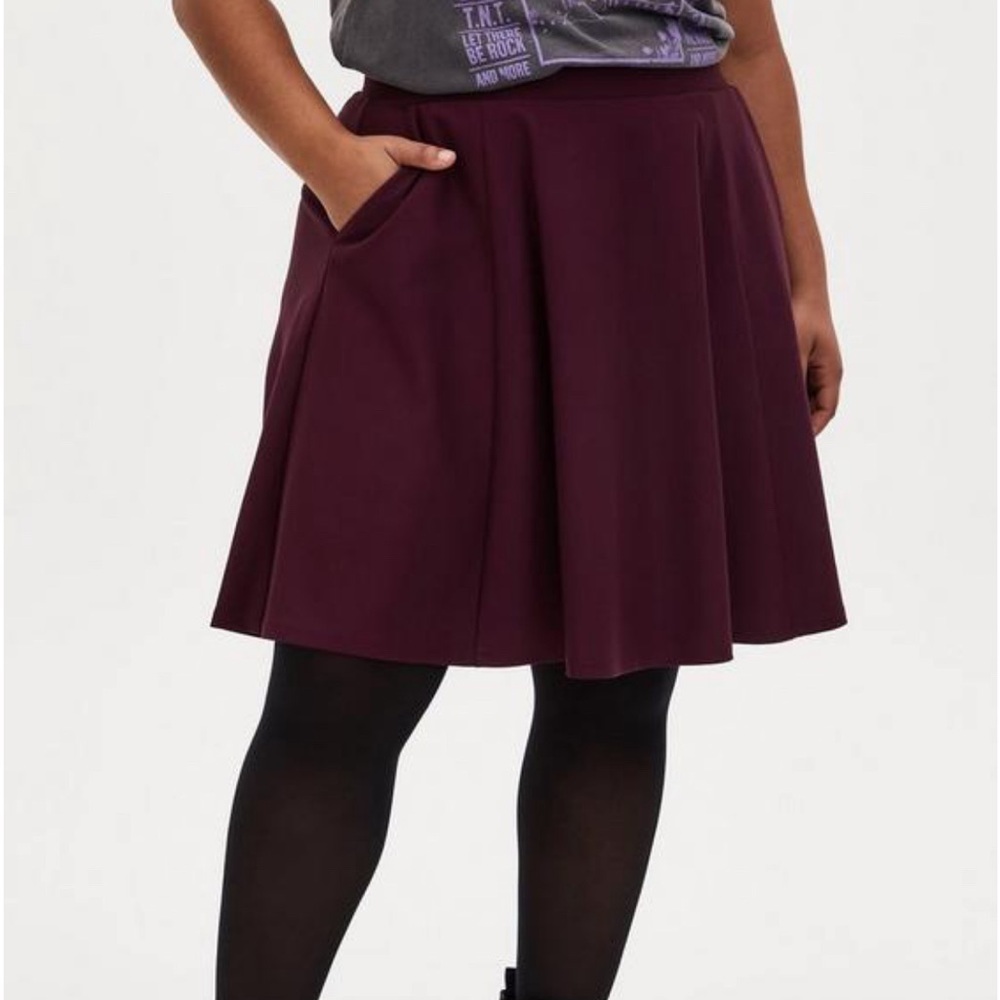 Torrid Mini Studio Luxe Ponte A-Line Skirt 4